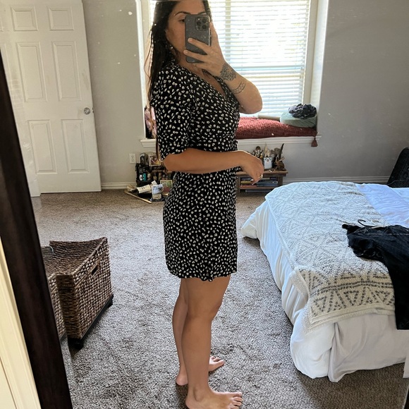 All Saints Mini Dress | Kota Scatter Floral Print - Picture 2 of 4